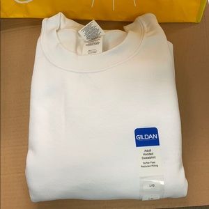 Gildan white adult sweatshirt, LG unisex